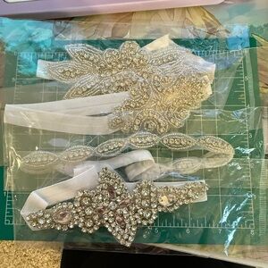 4 pack of infant jeweled headbands. Perfect for the holidays! 🎁